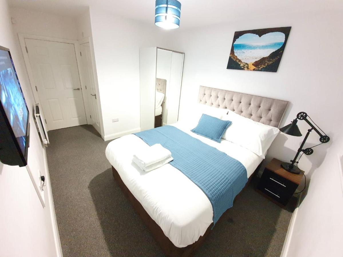 Manchester Holiday Apartment Exterior photo